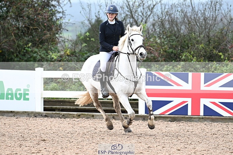 231118A-121600-01816 - Cls 6 BlueChip Pony Sapphire Qualifier