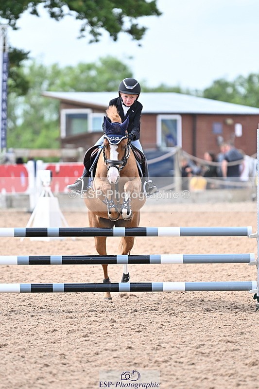 240628A-162947-01483 - Cls 5 Stepping Stones 128cm + 138cm