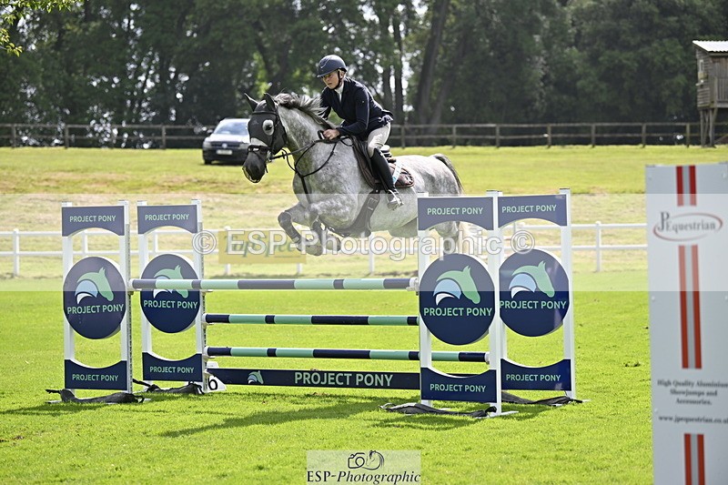 250613A-104909-00589 - Cls 1 Snr Newcomers and 1.10m Open