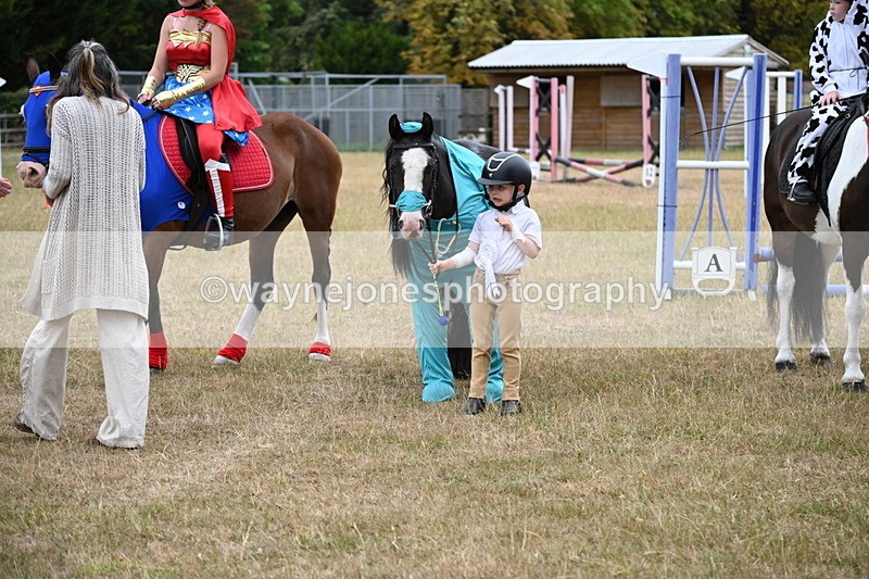 WJ6_9066 - Class 11 Fancy Dress