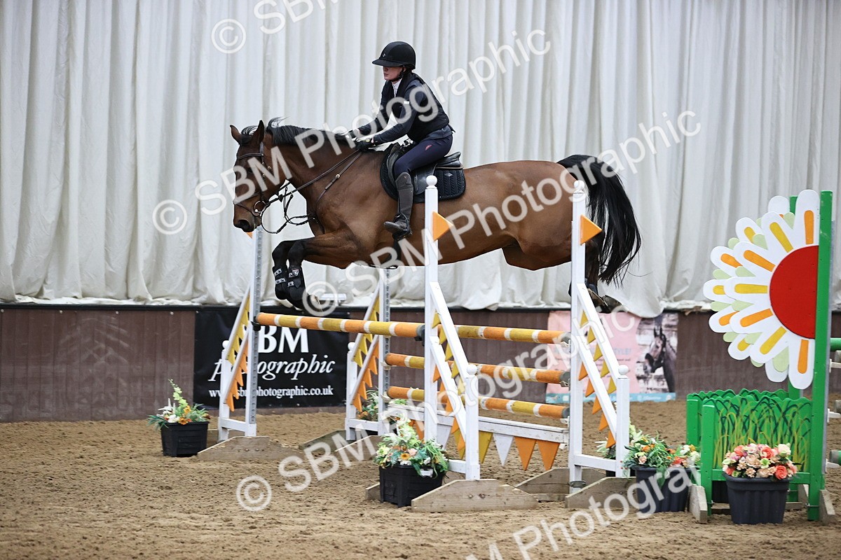 SBM_001800 - Class 4 - Senior Newcomers - 1.10m Open