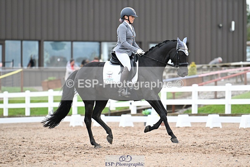 250907-120714-08221 - 011-Lee-Anne.PineMay.diamond