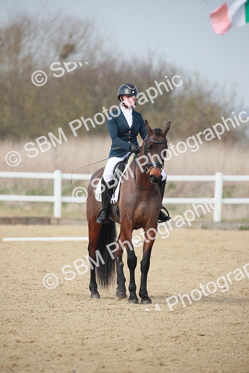 SBM_007306 - Class 16 - Novice 6