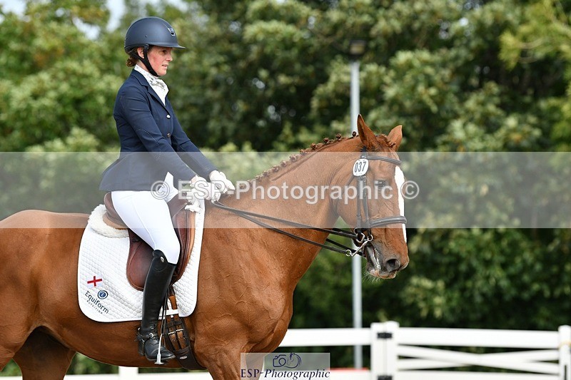 250906-103757-00689 - 037-Anna.PriceMajor.Flyer