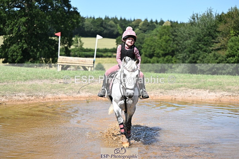 240729B-145922-02922 - Abbie's Group XC