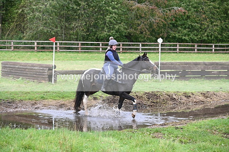 WJ6_3834 - Time at Photographer 11:48 to 11:56