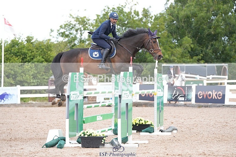 250720-093931-18195 - Cls16, 1 Star Silver Tour Accumulator