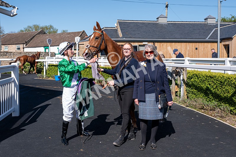 220426-Race 4-Borjina-3128 - Race 4