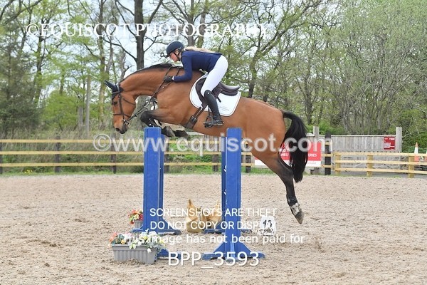 BPP_3593 - CLASS 18 SUN Senior Newcomers/ 1.10m Open