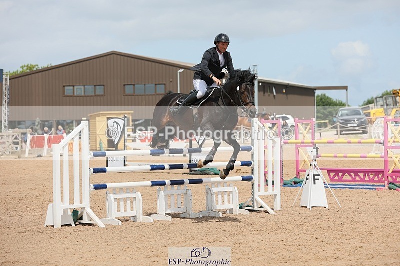 250525-122137-08205 - Cla 27 A&B 1.05 & 1.10m Snr Gran Prix