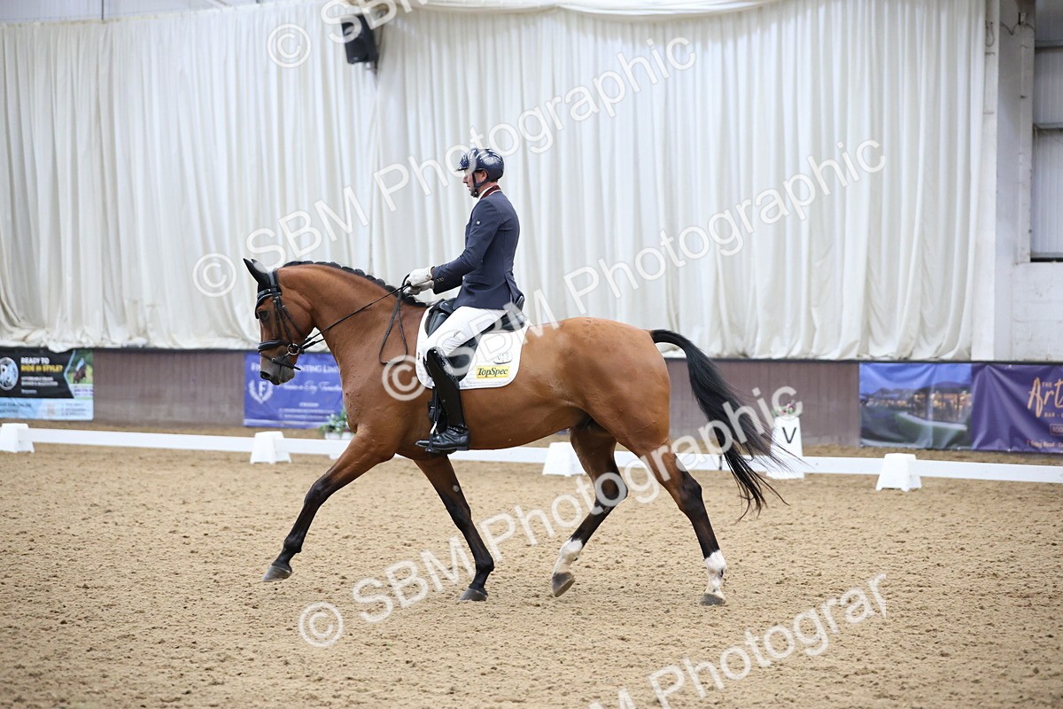 SBM_003358 - Class 5 - Novice 6 Gold - 13.05-14.00