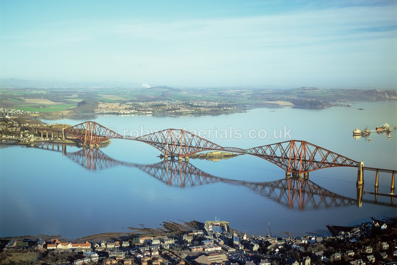 A00079A River Forth Rail Bridge in 2001 - Settlements, infrastructure and attractions