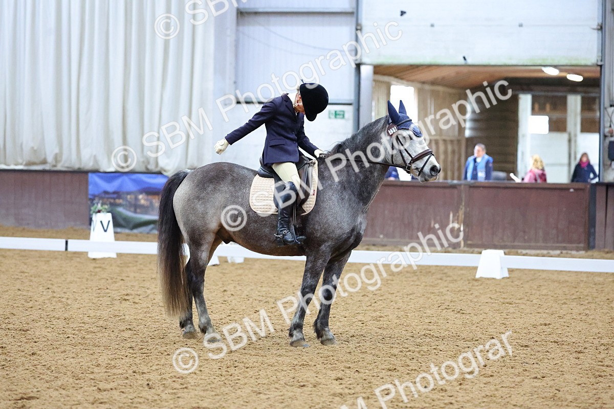SBM_001073 - Novice
