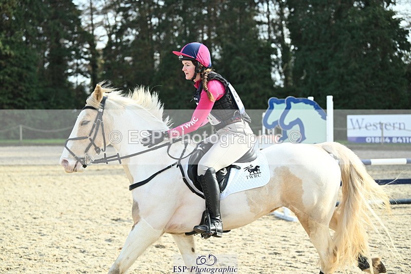 250309A-150945-01863 - Cls 03 90cm 15.05 to End