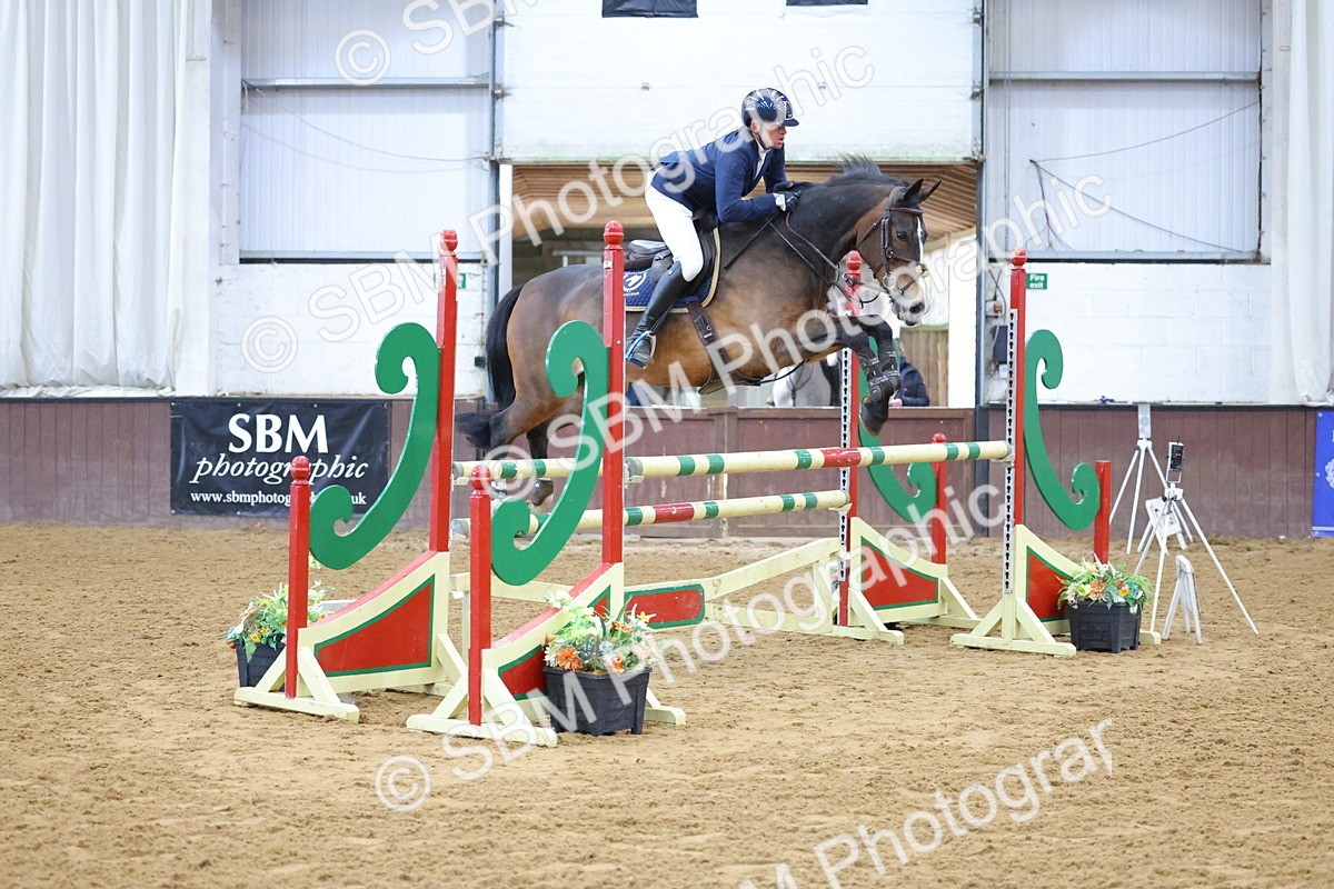 SBM_010553 - Class 23 - Senior Newcomers/ 1.10m Open - First Round (1.10m)