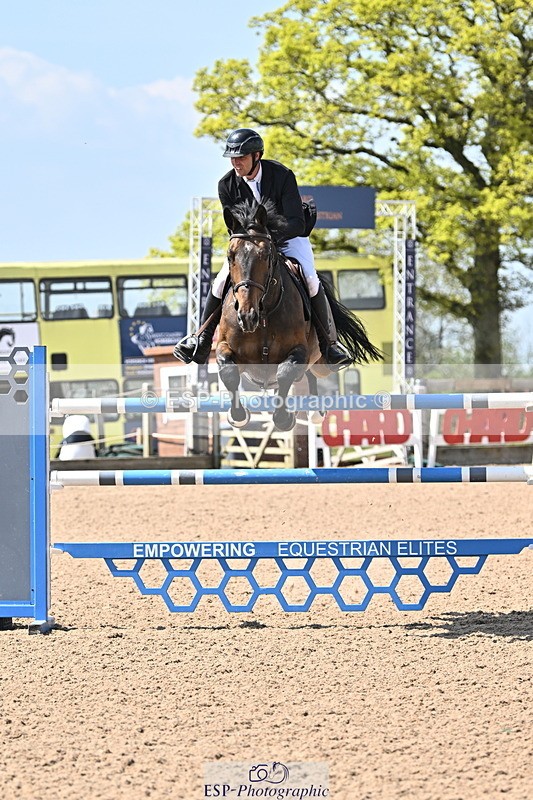 240509A-144006-02497 - Cls 11 National 1.40m Open