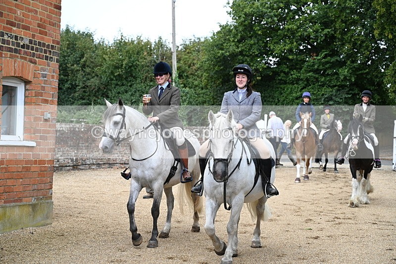 WJ7_6850 - Berks & Bucks at Blandy’s Farm 31-08-25