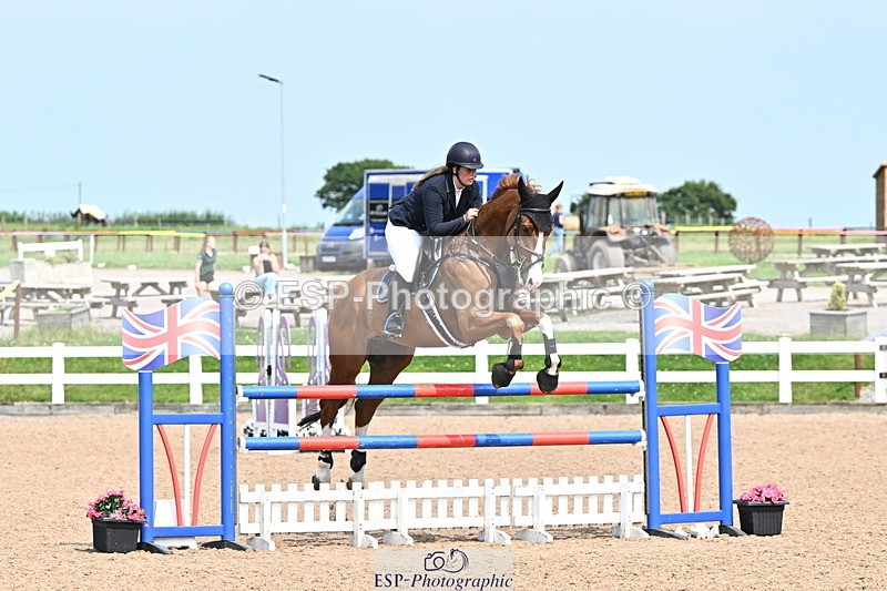 240801A-150904-02240 - Cls 12 Snr Newcomers