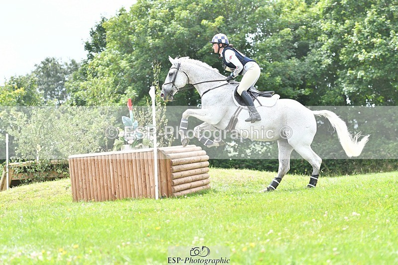 240803-133442-06921 - 154-Gemma_Webster-WITH_LOVE