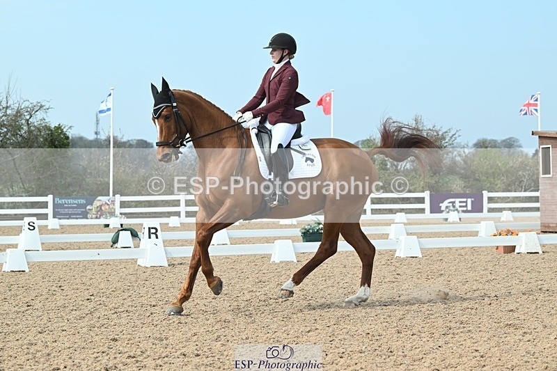 250403-120343-02212 - 065-Charlotte.Dicker-Catherston.Zahara