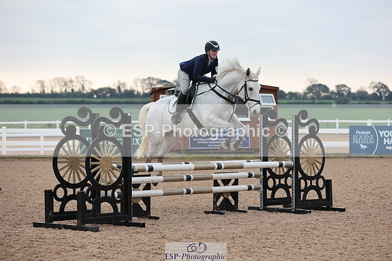 241101A-081538-00132 - FRI Cls 2 British Novice and 90cm Open