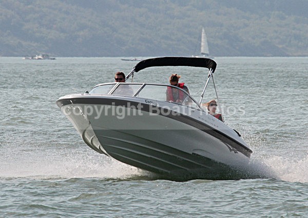 111001 OSPREY IMG_1271 - Speedboats