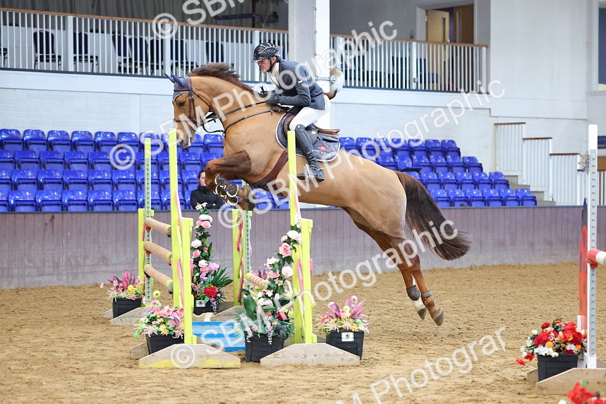 SBM_003215 - Class 15 - Senior Newcomers 1.10m
