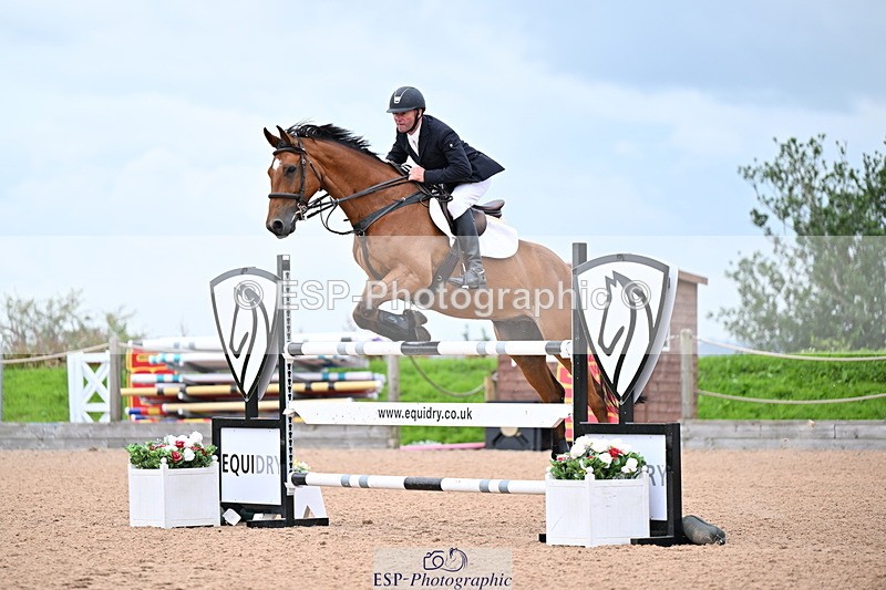 240726A-133138-01444 - Cls 3 Snr Foxhunter