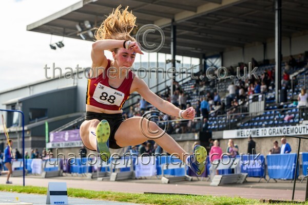 Sen25SUN-915196 - Field Female Set One