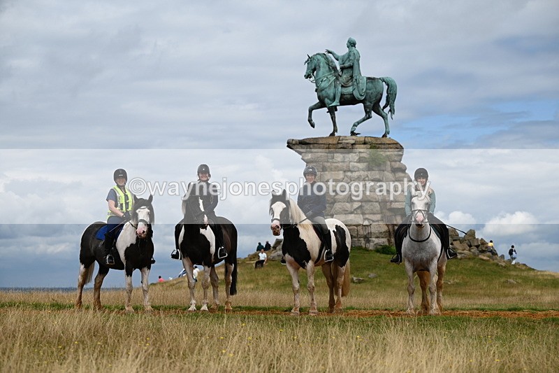 DSC_6811 - Time at Statue 12:45 to 13:15