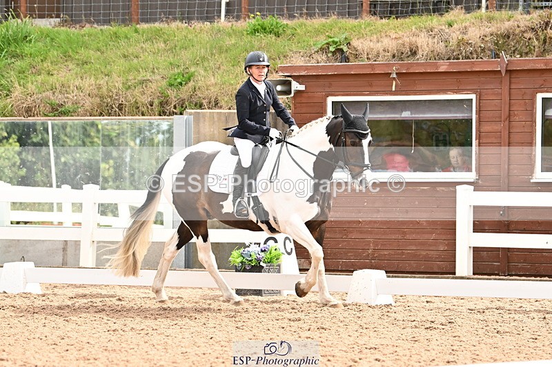 240817A-105345-07241 - 272-Victoria.Lance-Homefarm.Helios