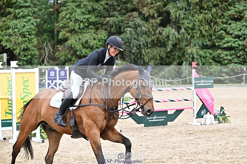 250524A-141824-12394 - D-476-Caroline.Powell-TIK.TOK