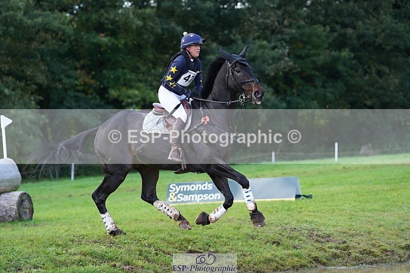 231021-144150-19324 - 473-COUNTING.STARS-Victoria.Newitt-SC+XC