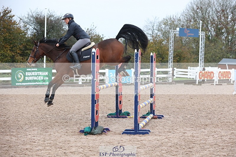 231112A-125745-04287 - Cls 19 Snr 1.05m Open