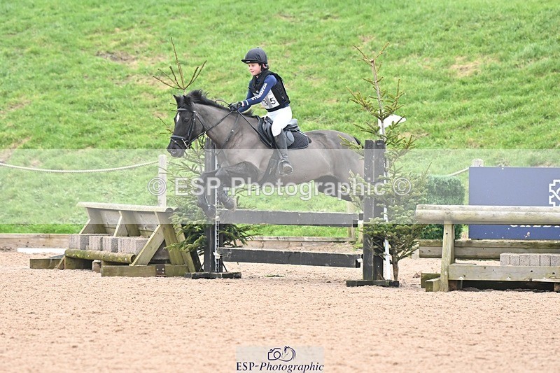 250118-105707-00544 - Cls 2 A&B 80cm 10.45 to 11.40