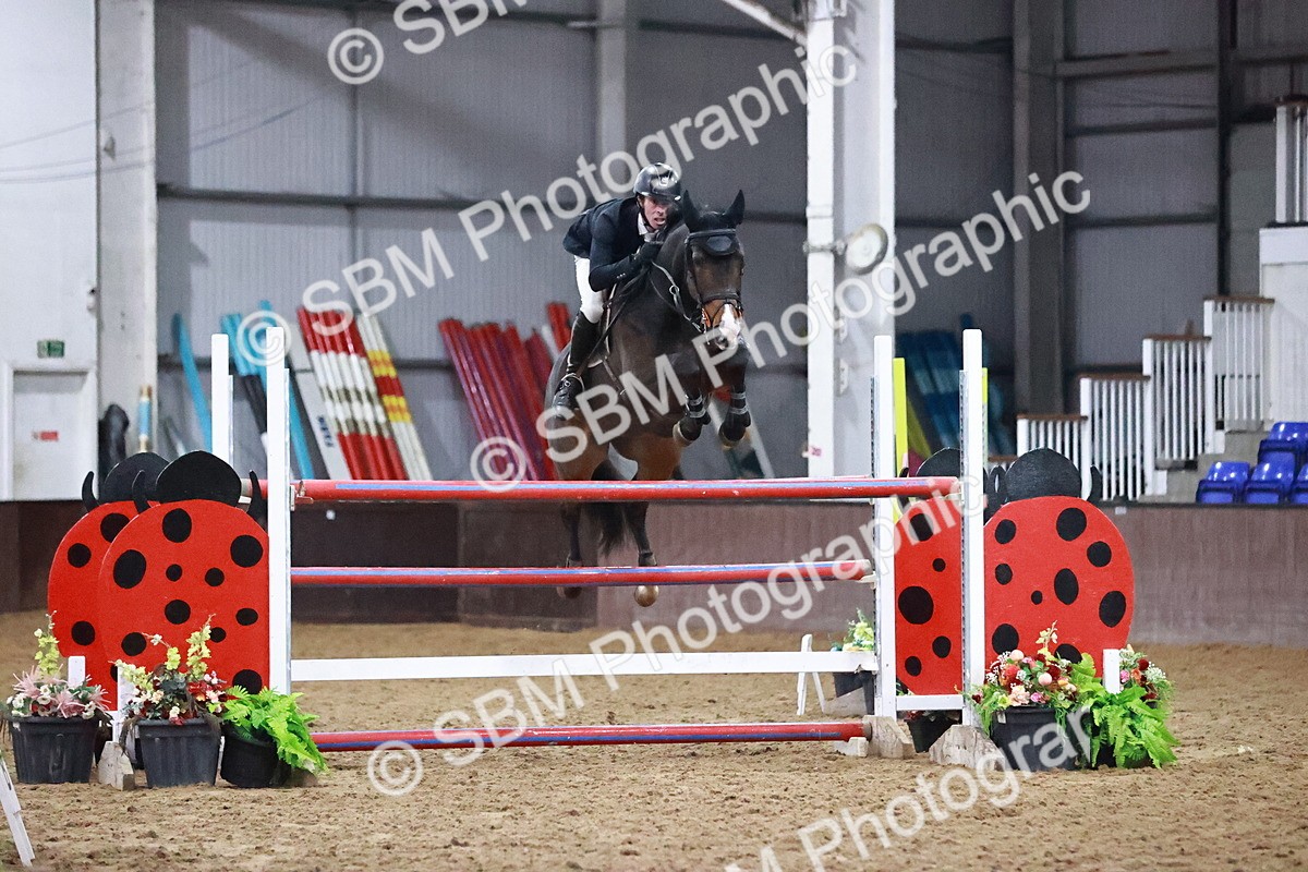 SBM_003353 - Class 13 - National 1.3m 1.40m Open Handicap