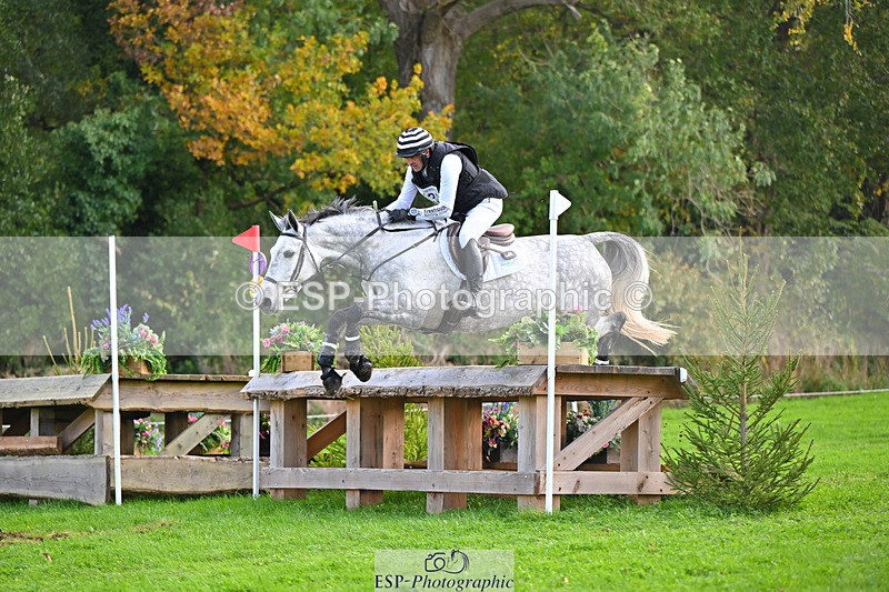 241025-130335-08367 - 139-Alan.Nolan-HARTHILL.HEROINE