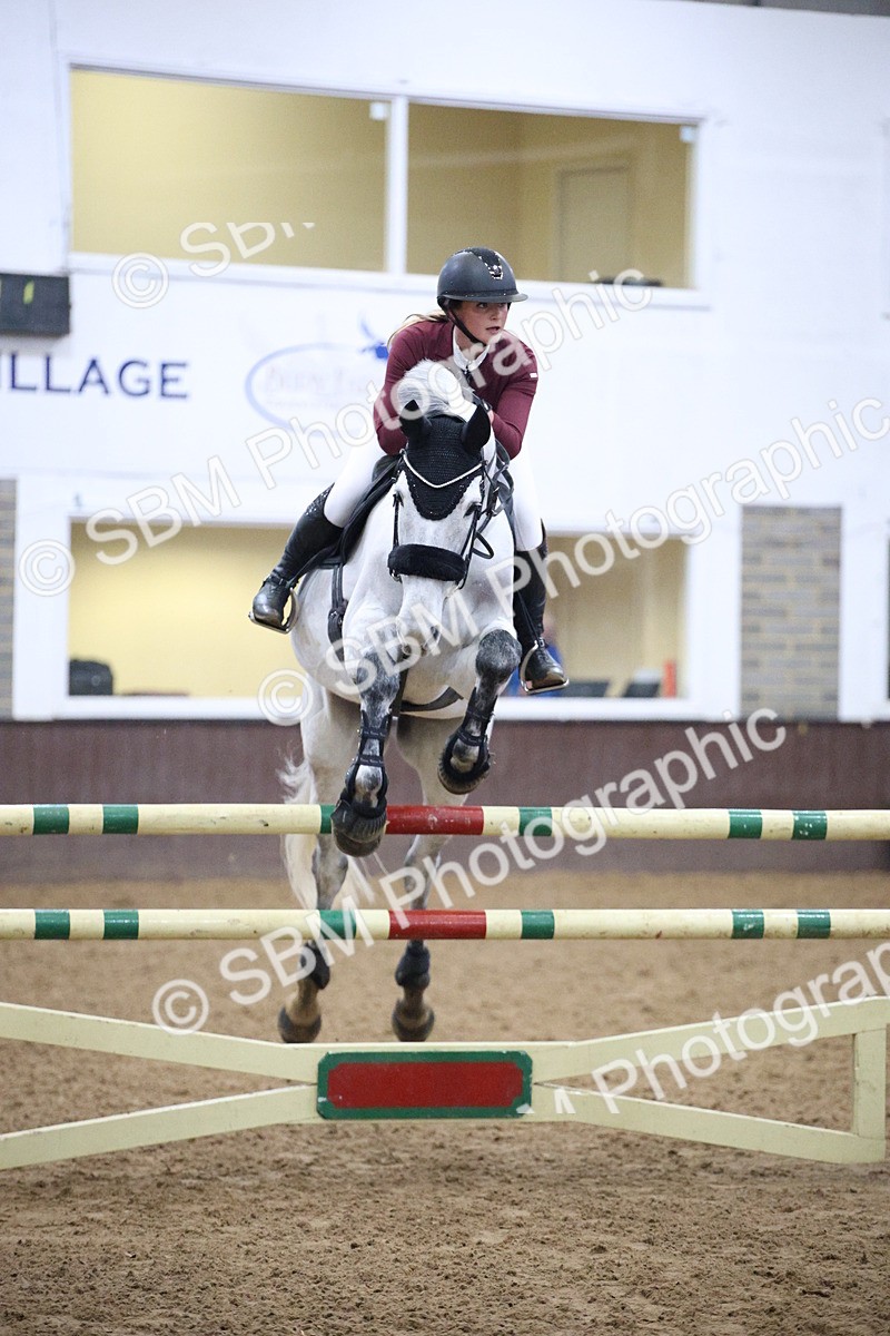 5K7A4127 - Class 3 - Senior Newcomers/ 1.10m Open