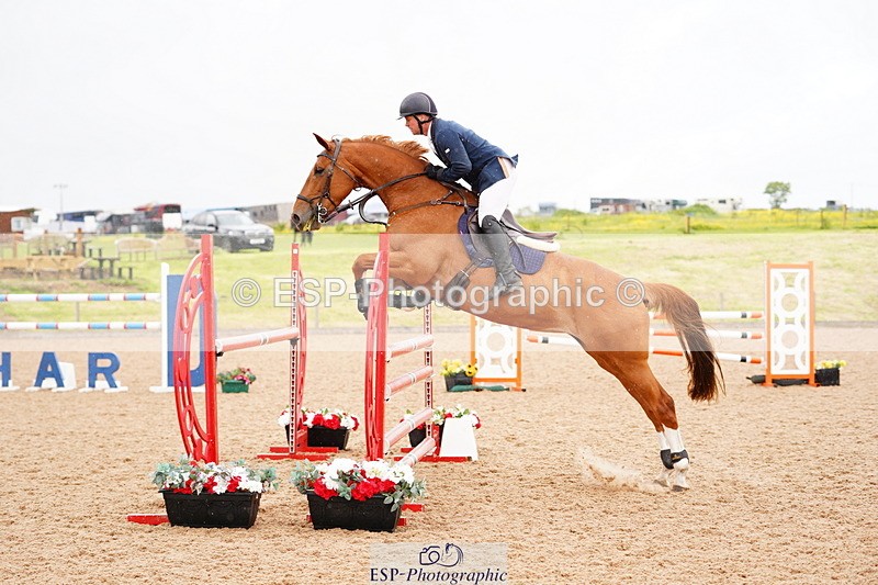 240526A-120504-07943 - Cls 26 Chard Equ 1.05m and 1.10m Grand Prix