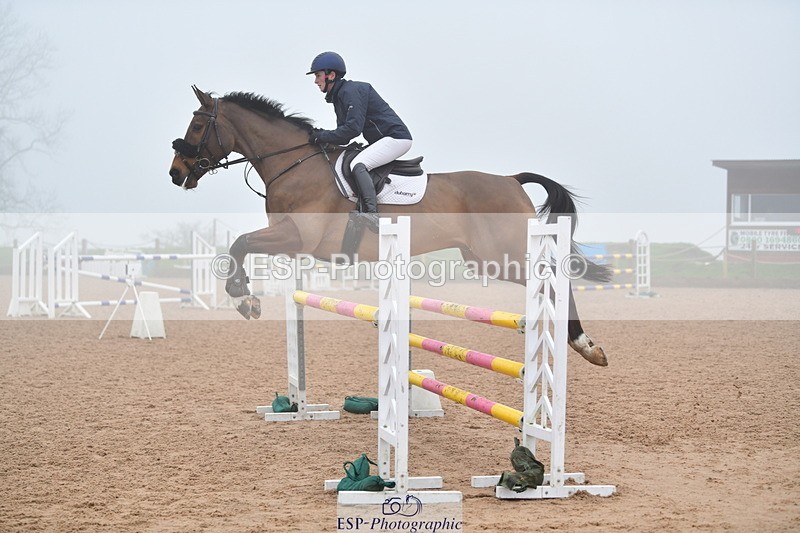 240214A-124949-00544 - Cls 4 Newcomers and 1.10m Open