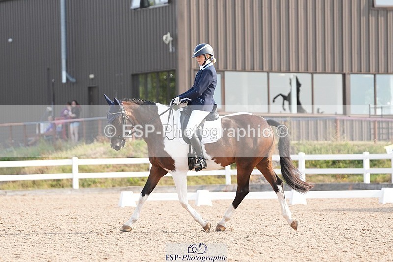 250817-092016-07128 - 089-Sophie.SavageTwo.Tone.Ted