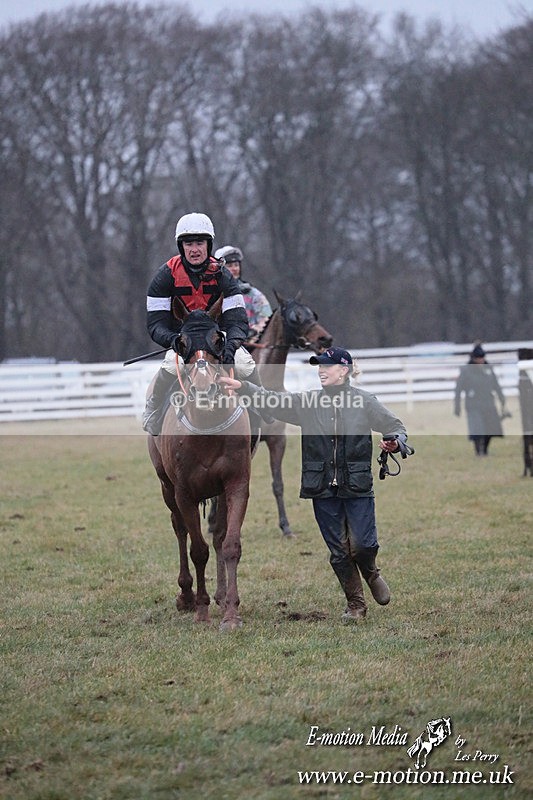 PtP 260125 902 - Cocklebarrow Point-to-Point racing with the Heythrop Hunt 26/01/25