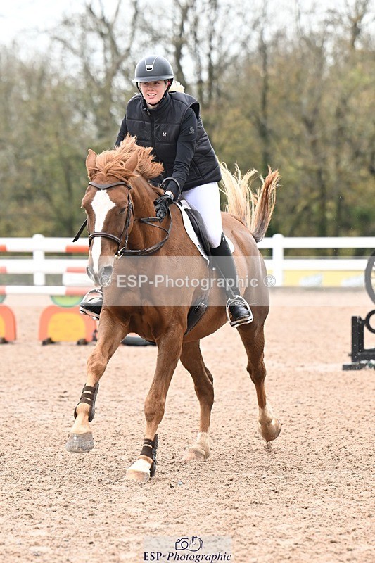 251105-142042-00852 - Cls 06 Fox & 1.20m