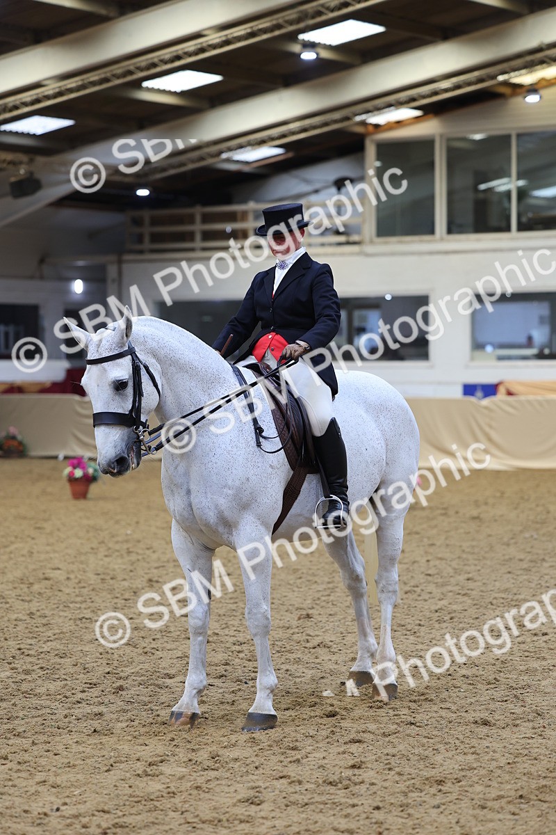 SBM_24442 - Class 906 - Supreme Final - Ridden Pre Vet