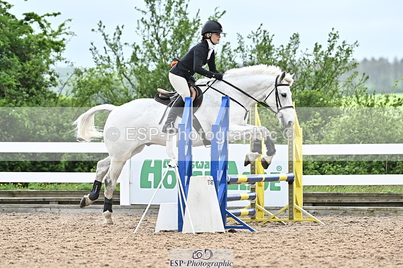 240514A-163614-00080 - 70cm