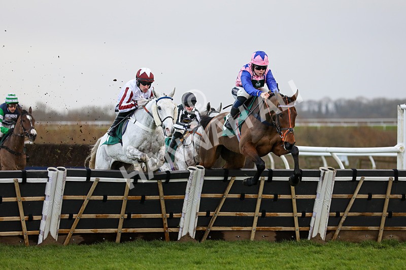 281223-Race 2-Sea Grey-3211 - Race 2