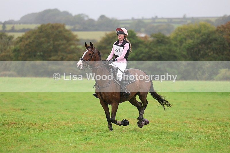 3E7A1787 - Class 4: 80cm: Box