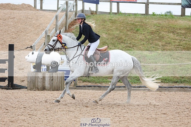 250629-134358-12203 - Cls 28 Pony Foxhunter Jump Offs & Presentations