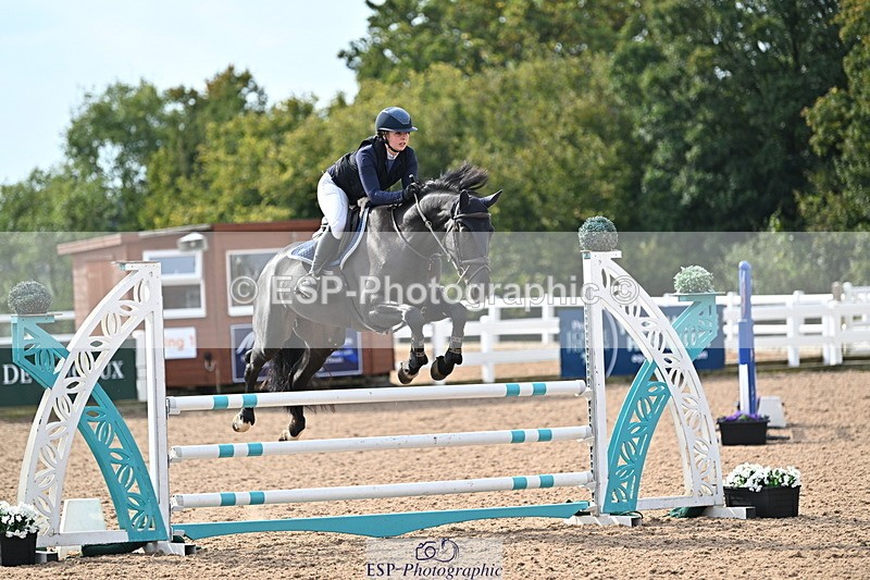 241004A-123653-01952 - Fri 09 95cm Amateur Quals