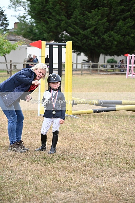 WJ6_9796 - Class 12 Minimus Jumping 45cm